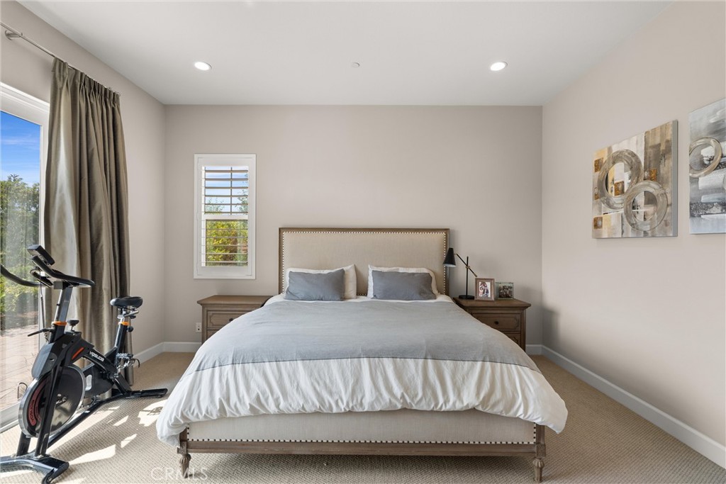 19 Tandeo Drive Property Photo 20