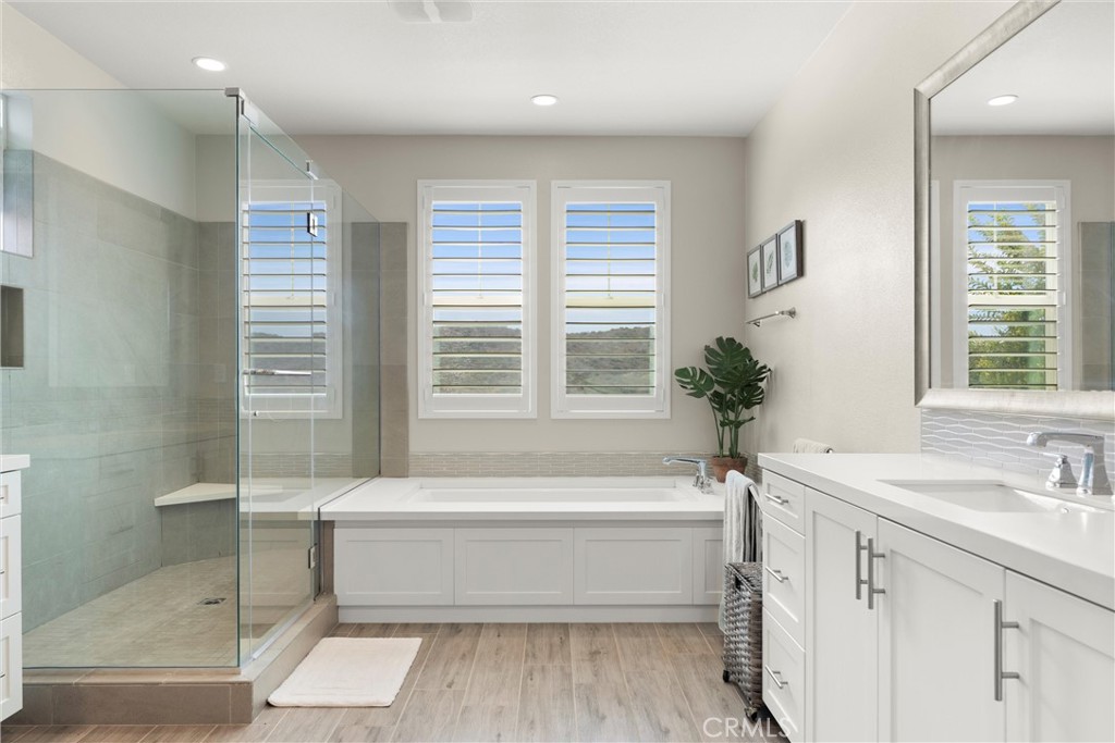 19 Tandeo Drive Property Photo 26