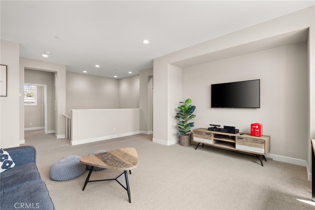 19 Tandeo Drive Property Photo 29