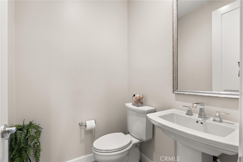 19 Tandeo Drive Property Photo 34