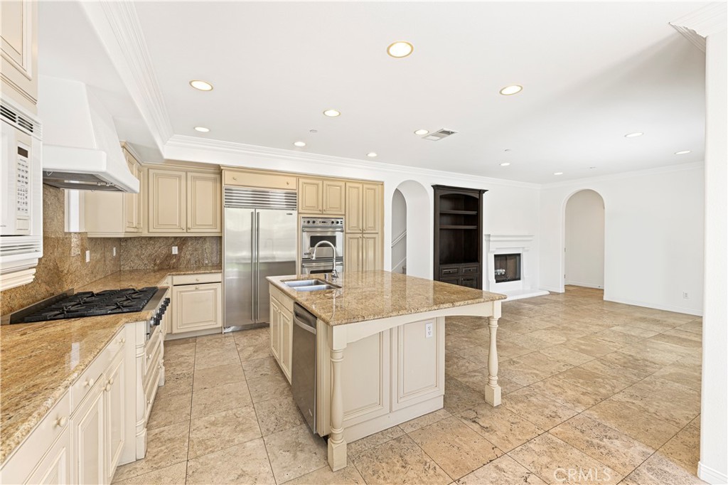 30 Arcade Property Photo 21