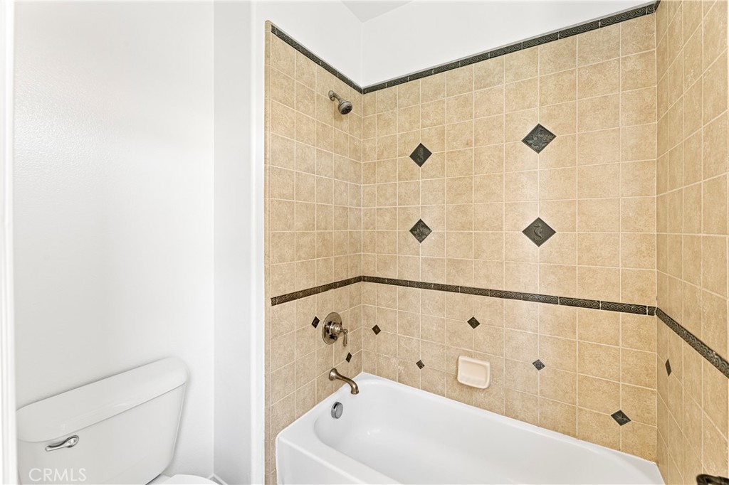 30 Arcade Property Photo 40