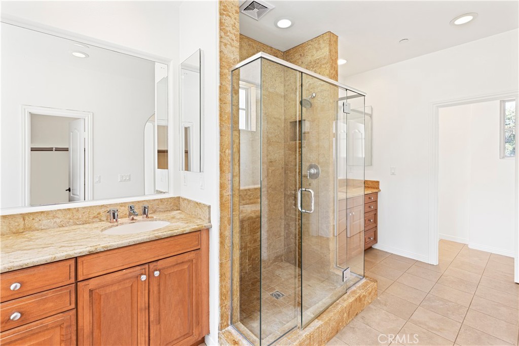 30 Arcade Property Photo 43