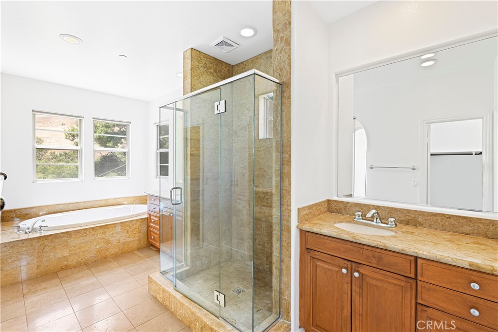 30 Arcade Property Photo 45