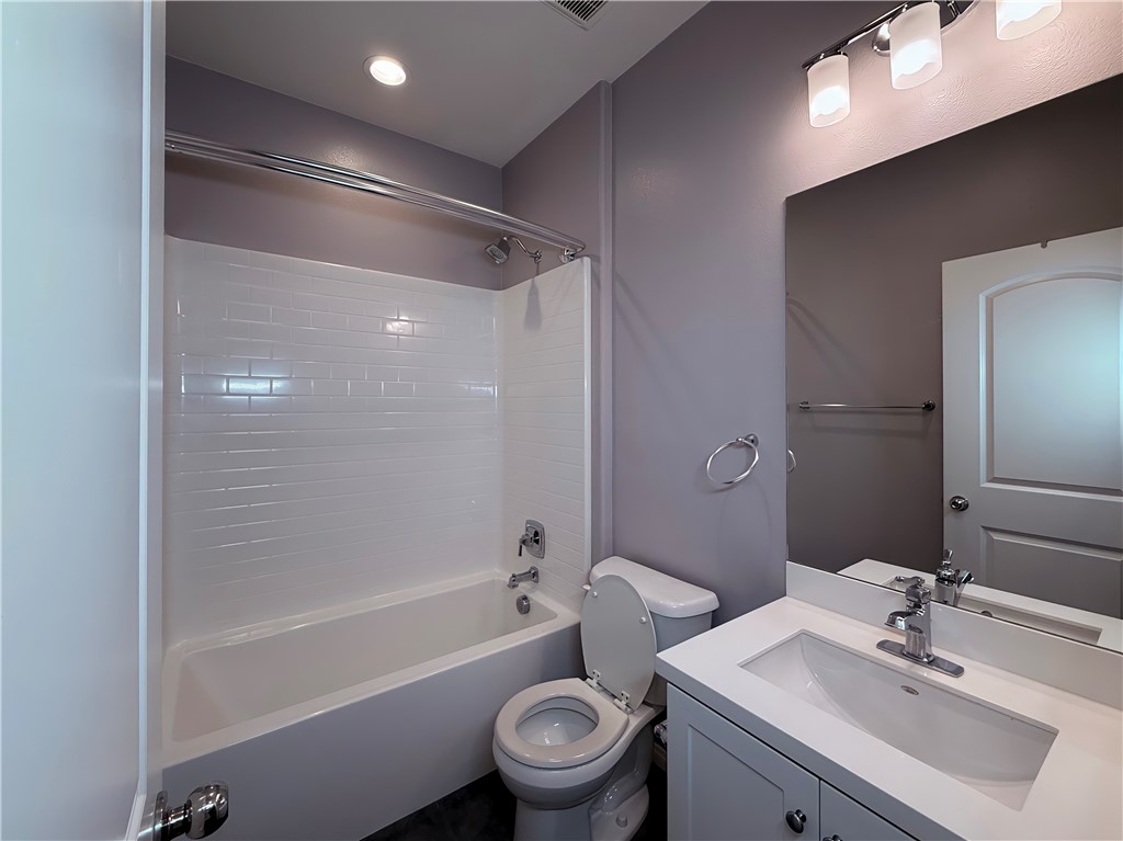 10573 Wells Drive Property Photo 17