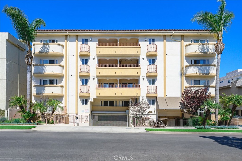 1828 Glendon Avenue 102 Property Photo 38