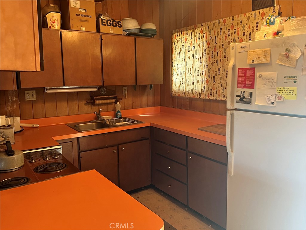 841 Glen View Lane Property Photo 3