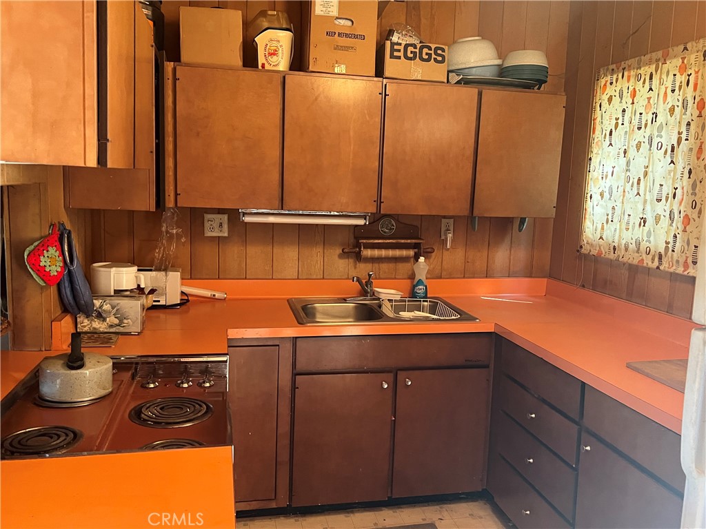 841 Glen View Lane Property Photo 4