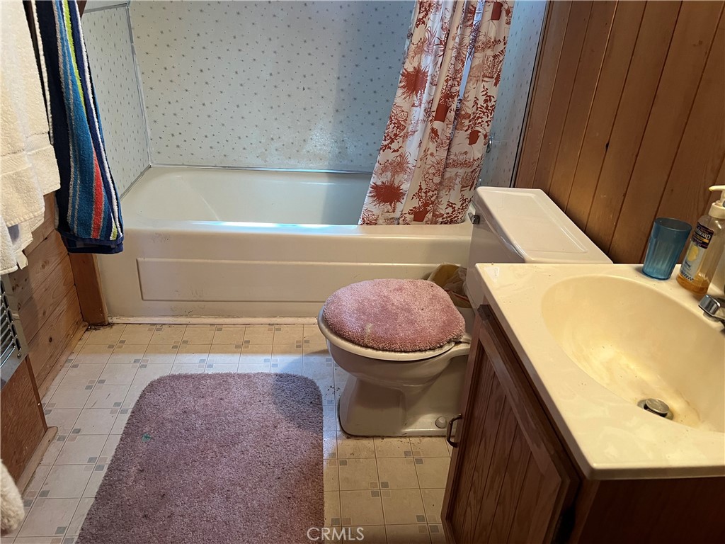 841 Glen View Lane Property Photo 16