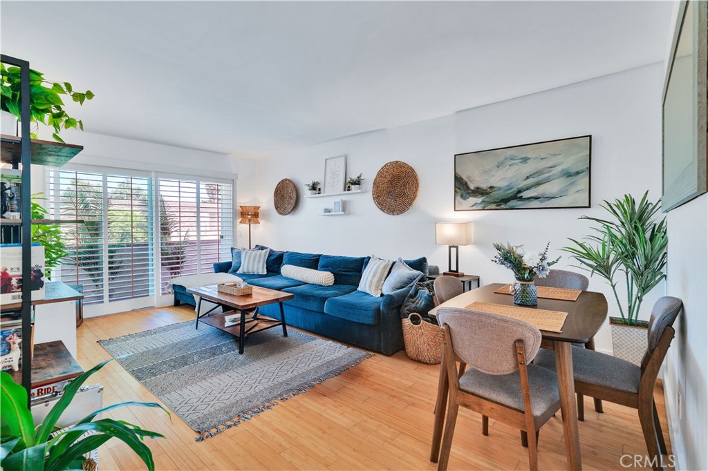 2884 Sawtelle Boulevard 209