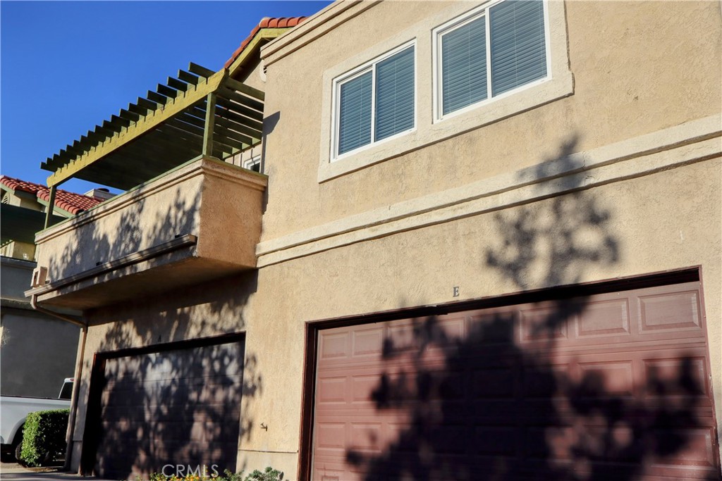 8425 Sunset Trail Place E Property Photo 1
