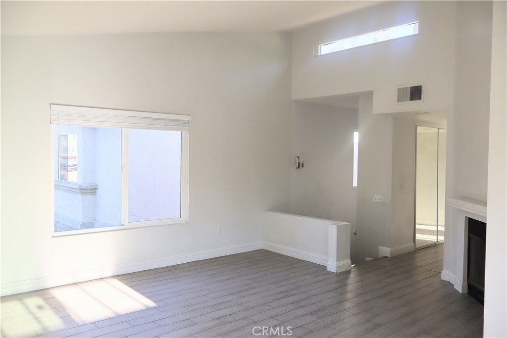 8425 Sunset Trail Place E Property Photo 10