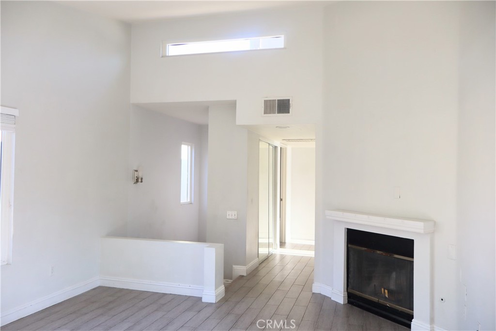 8425 Sunset Trail Place E Property Photo 11