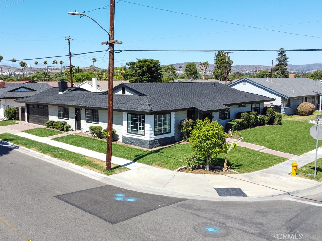 17001 La Kenice Way Property Photo 1