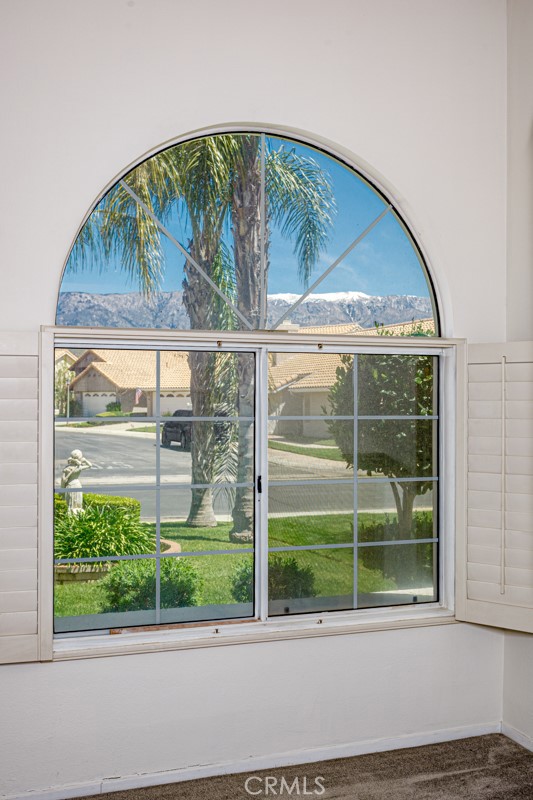 5168 W Pinehurst Drive Property Photo 4