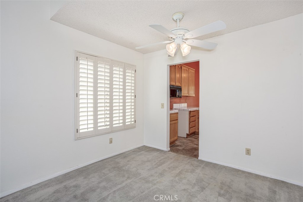5168 W Pinehurst Drive Property Photo 5