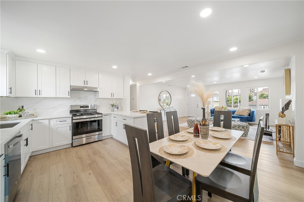 5057 Inaglen Way Property Photo 10