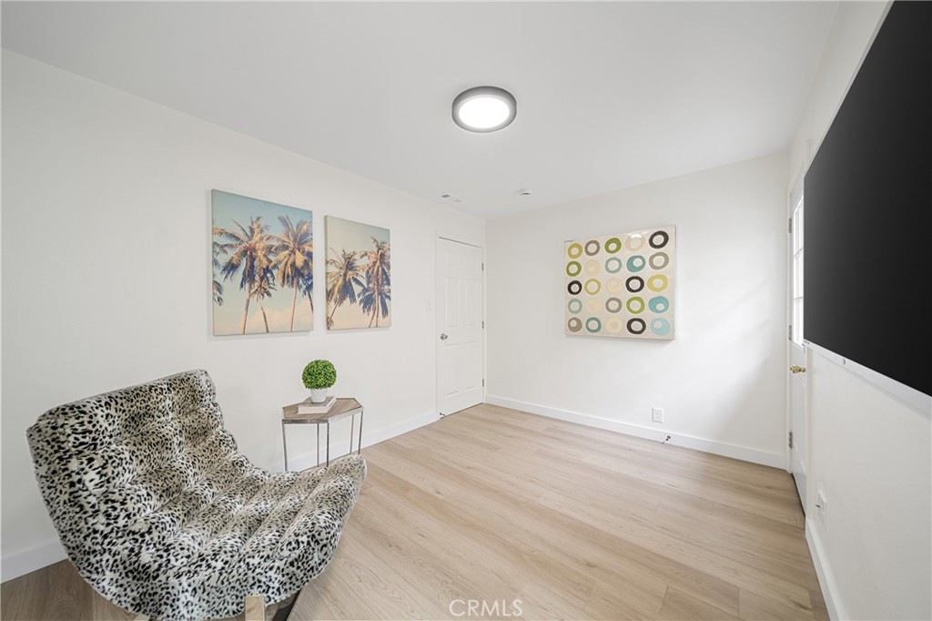 5057 Inaglen Way Property Photo 13