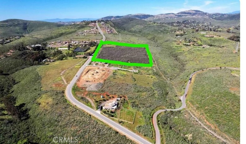 1735 Rancho Summit Drive Property Photo 1
