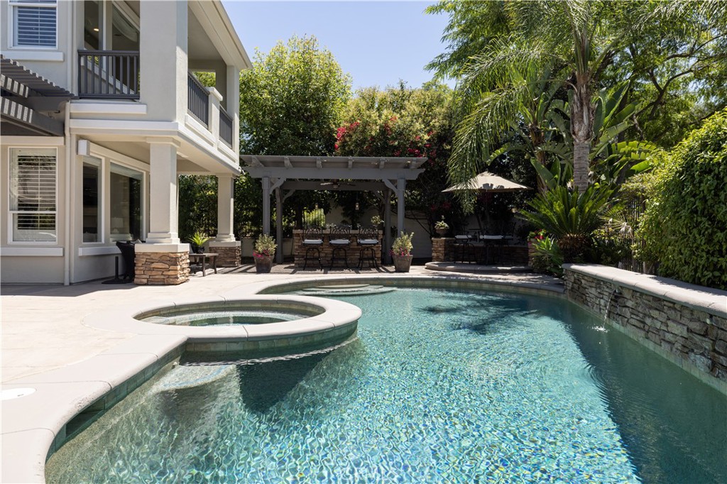 15 Keats Court Property Photo 32