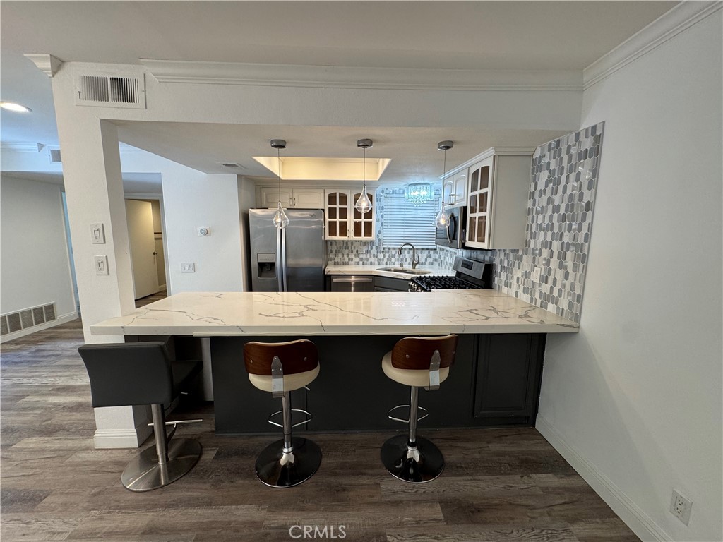 28121 Montecito 21 Property Photo 4