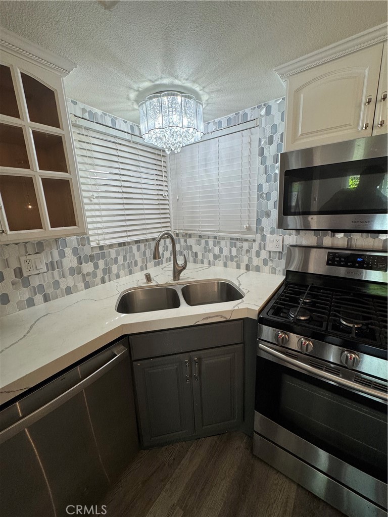 28121 Montecito 21 Property Photo 47