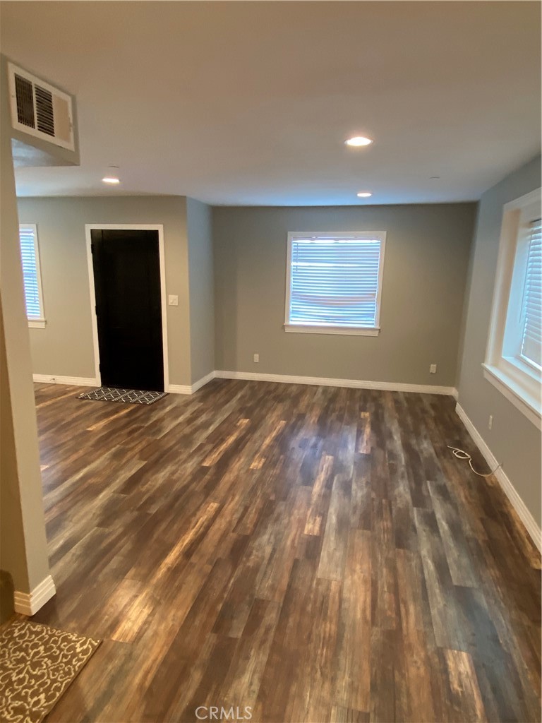 1431 Beacon Property Photo 7