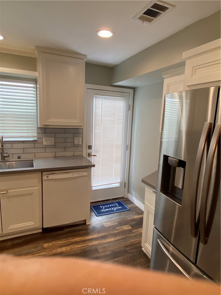 1431 Beacon Property Photo 13