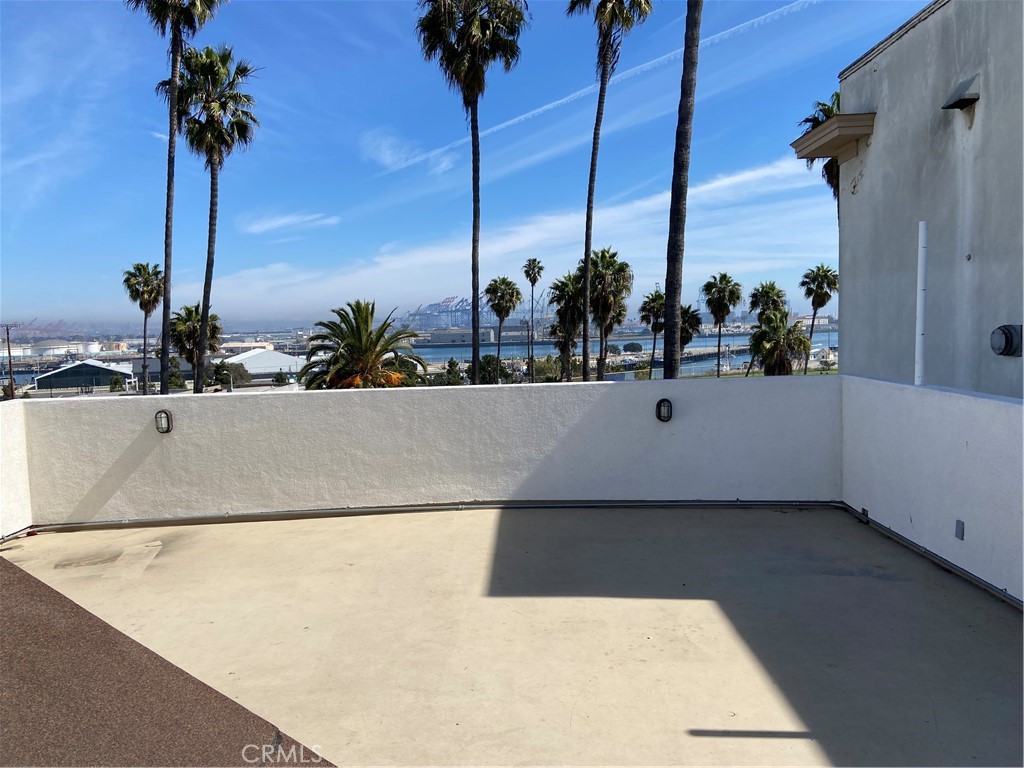 1431 Beacon Property Photo 26