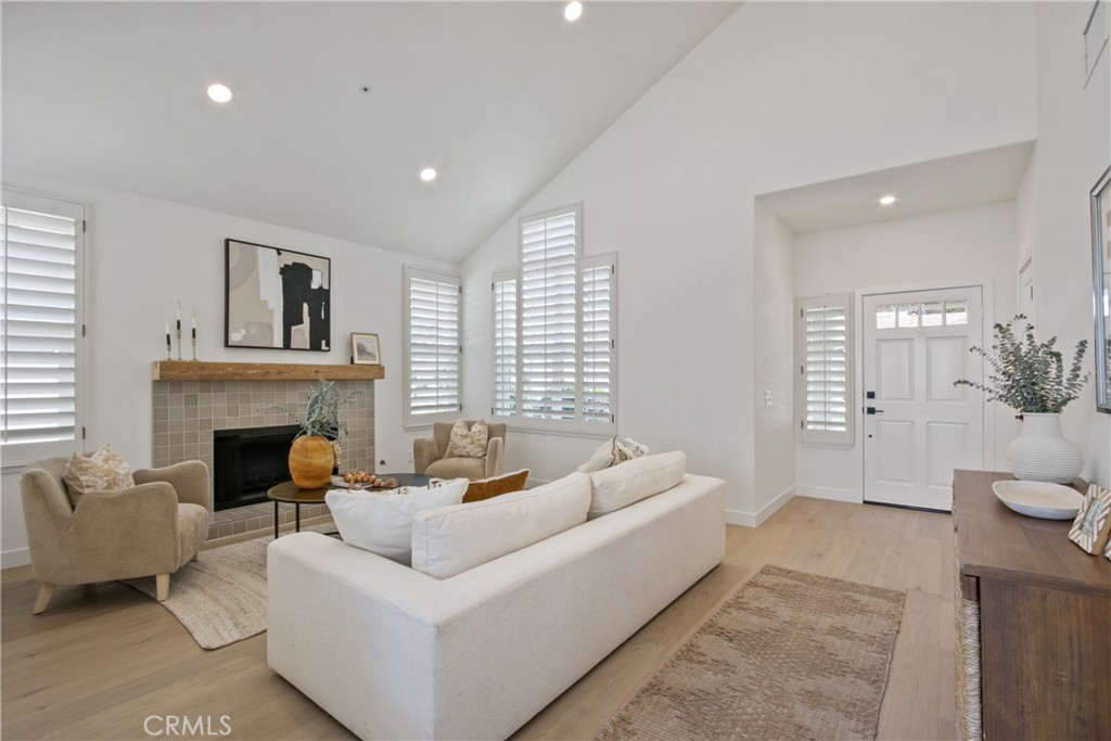 2210 Calle Opalo Property Photo 8