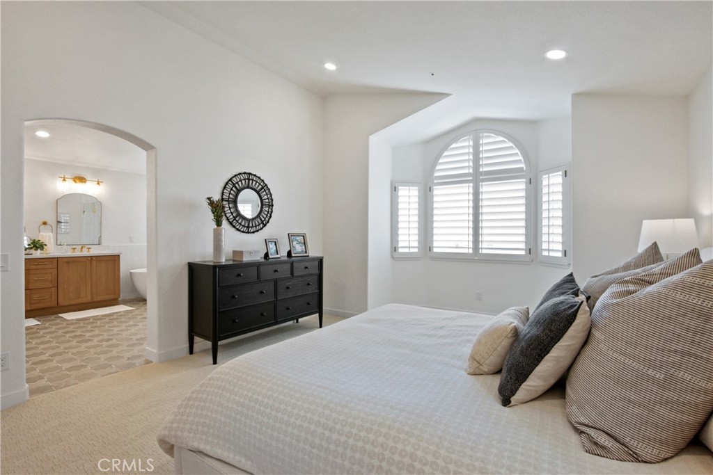 2210 Calle Opalo Property Photo 18