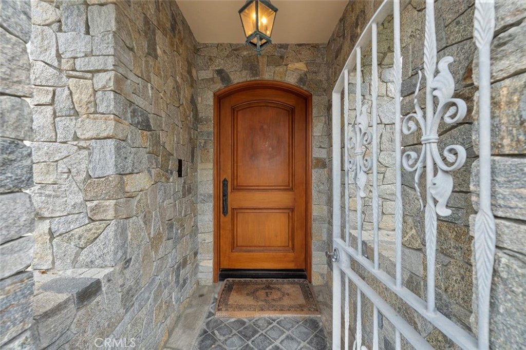 129 Via Waziers Property Photo 2