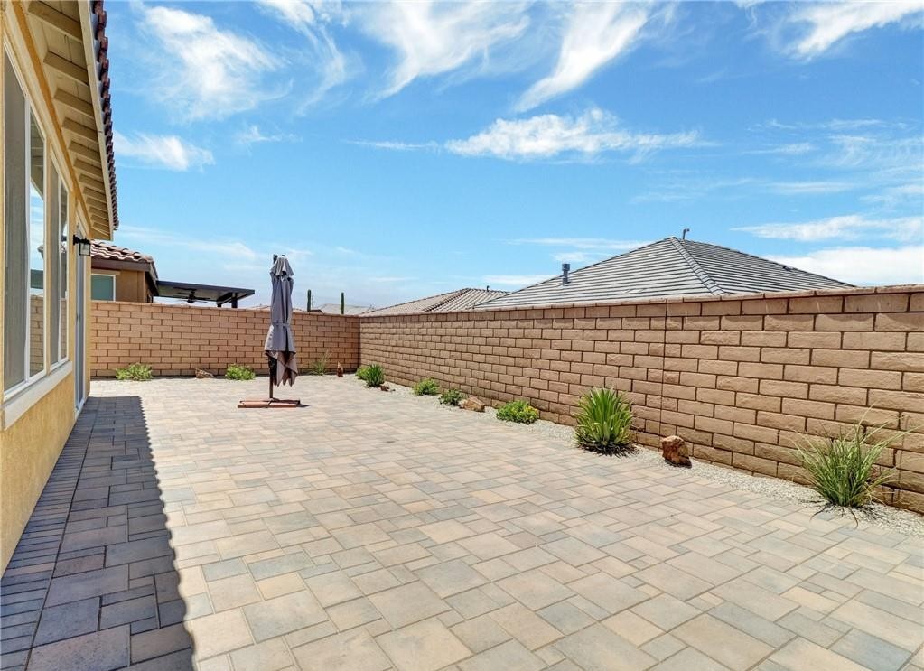 43885 Arancia Way Property Photo 13