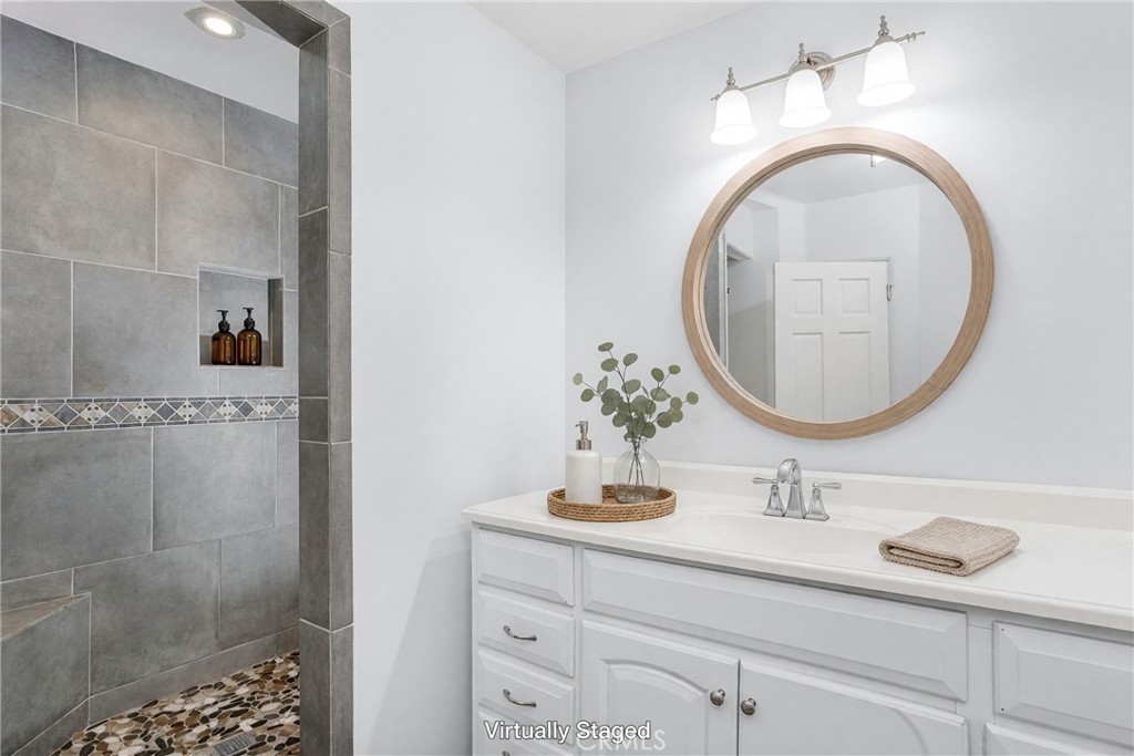 251 Avenida Del Mar Property Photo 4