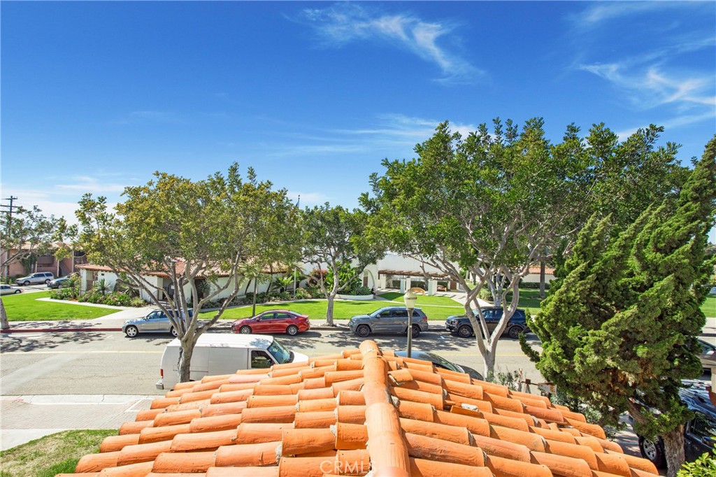 251 Avenida Del Mar Property Photo 9