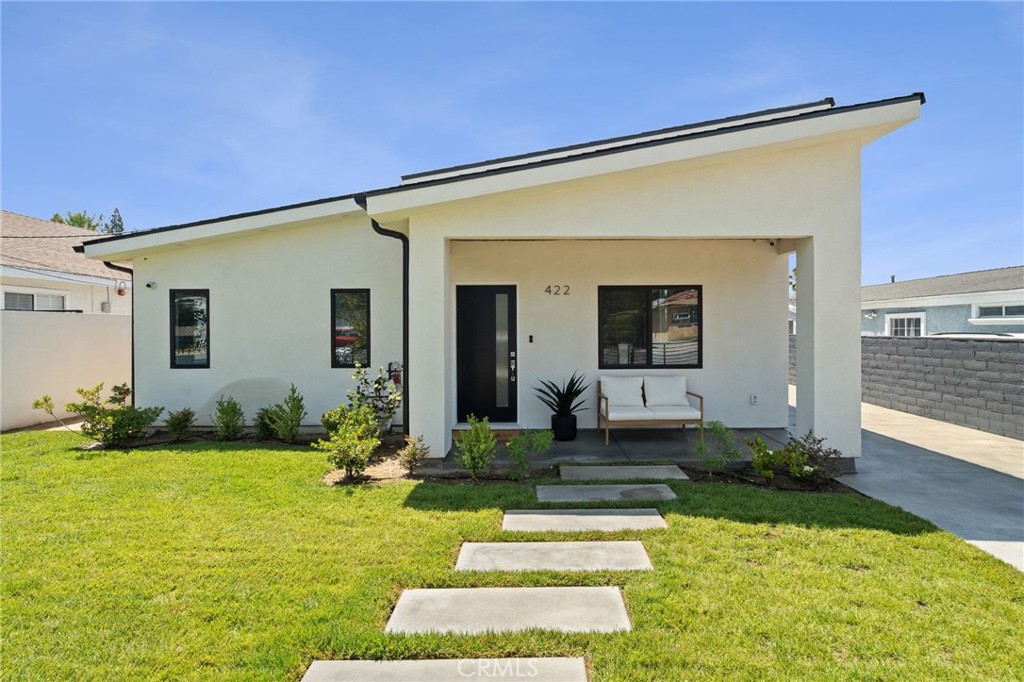 422 Almond Avenue Property Photo 6