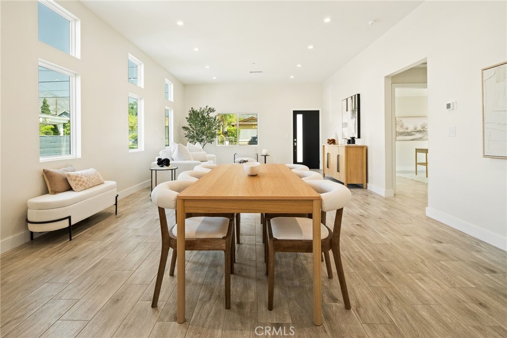 422 Almond Avenue Property Photo 10