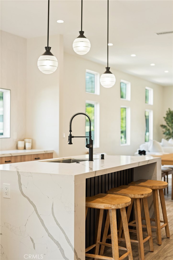 422 Almond Avenue Property Photo 21