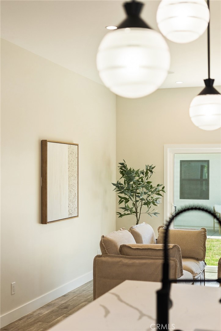 422 Almond Avenue Property Photo 23