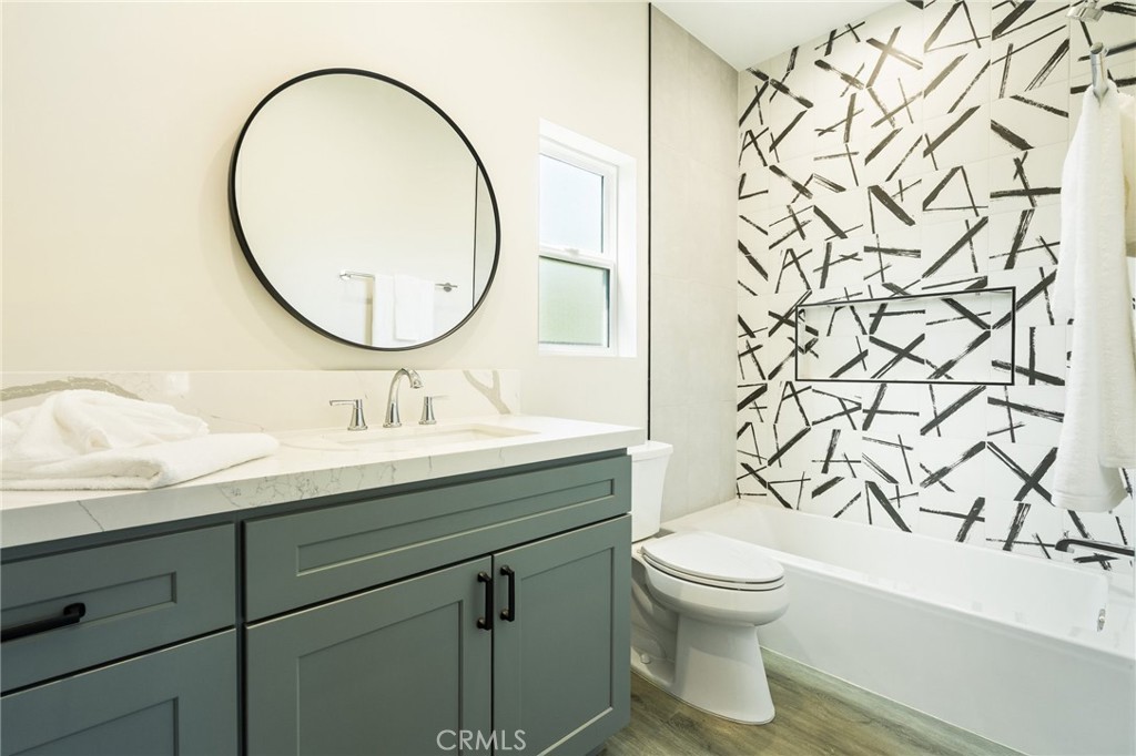 422 Almond Avenue Property Photo 28