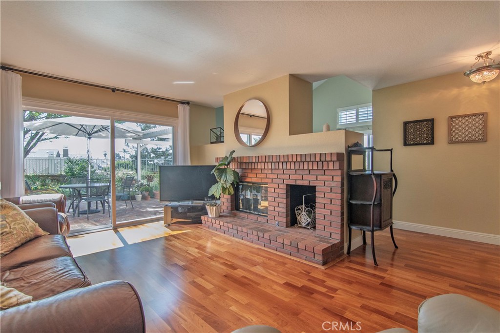 28242 Elmwood Property Photo 8
