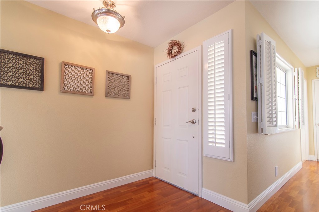 28242 Elmwood Property Photo 10