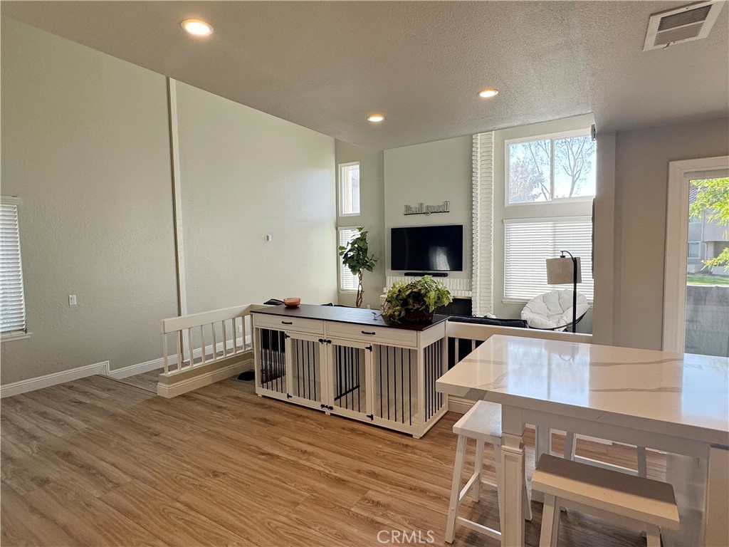 26615 Guadiana Property Photo 4