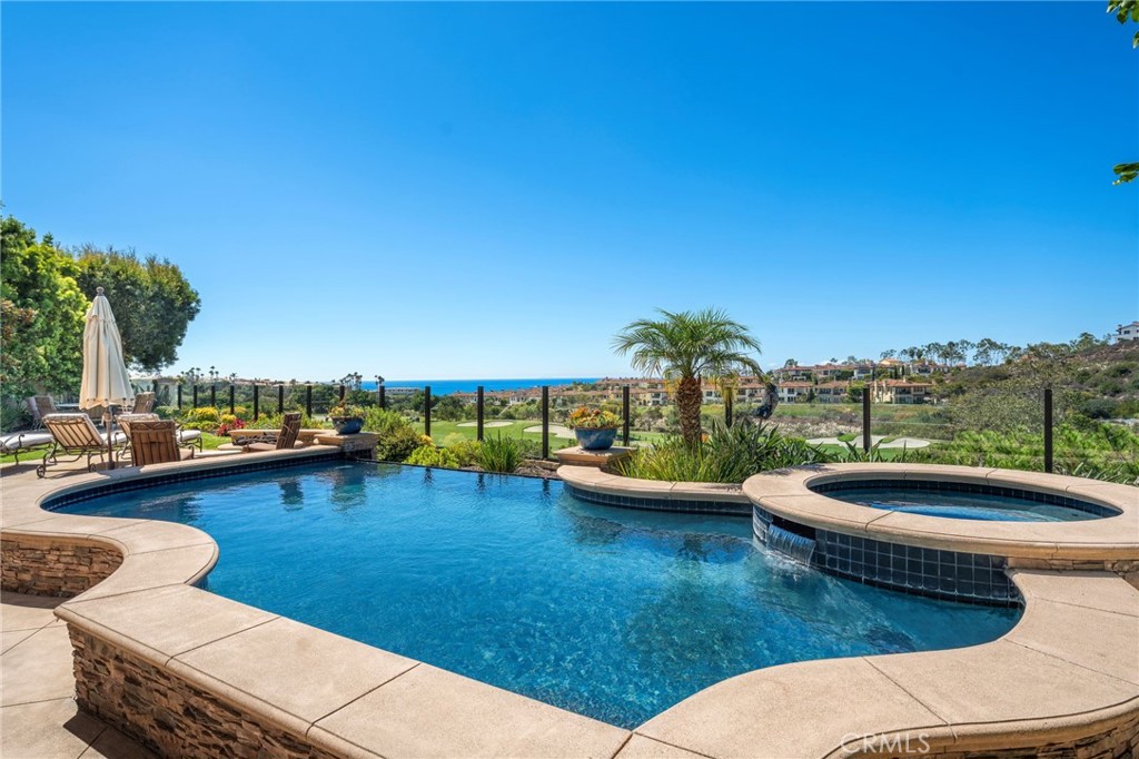 15 Vista Cielo Property Photo 4