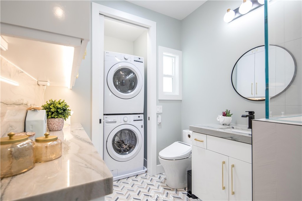 33751 Copper Lantern Street Property Photo 10