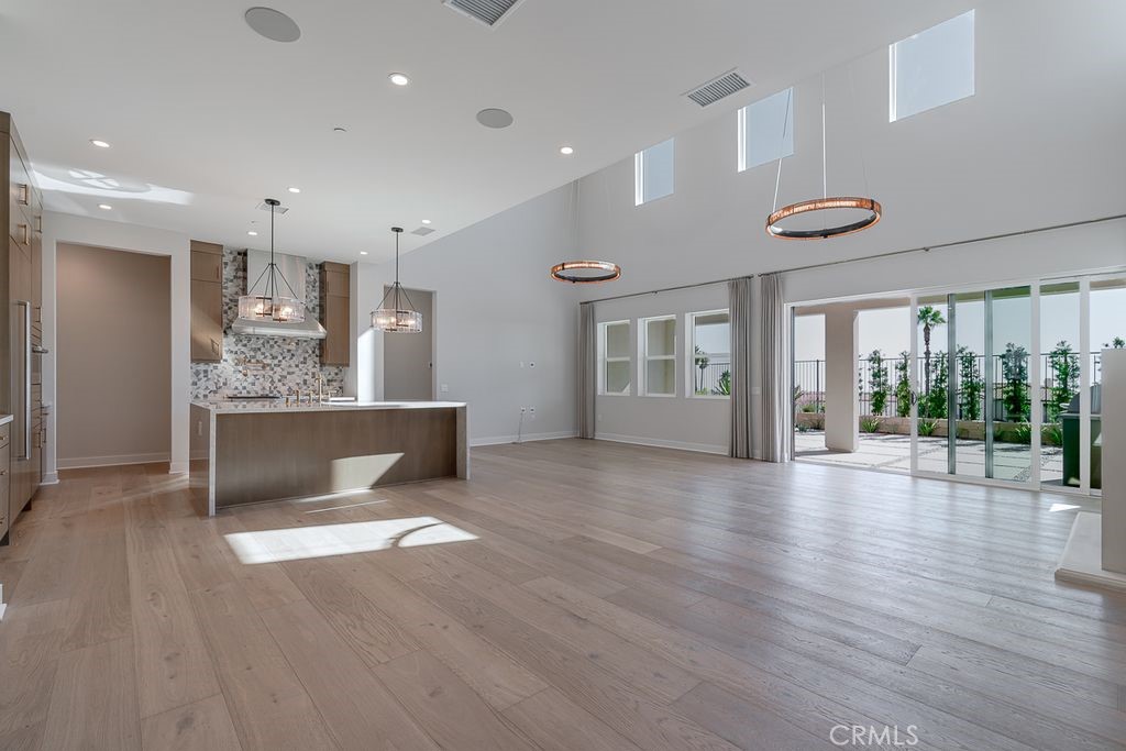 737 Via Arezzo Place Property Photo 5