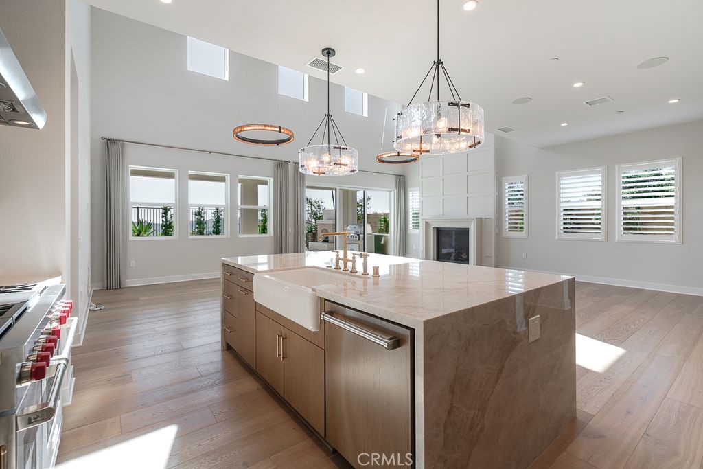 737 Via Arezzo Place Property Photo 9