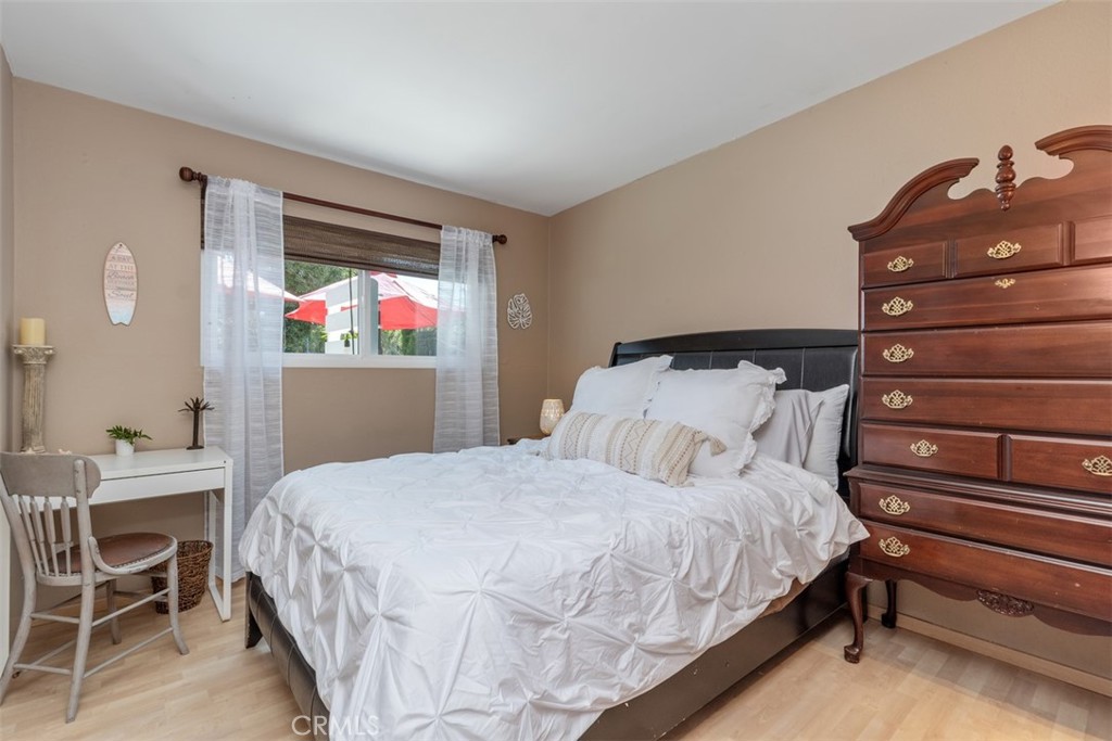 3068 Zell Drive Property Photo 24