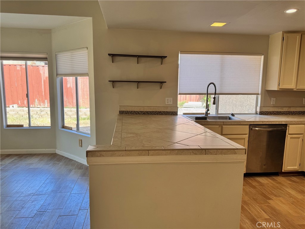 30628 Moontide Court Property Photo 13