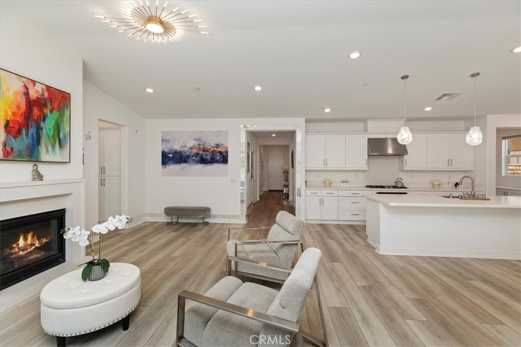 2690 Santa Fiora Drive Property Photo 5